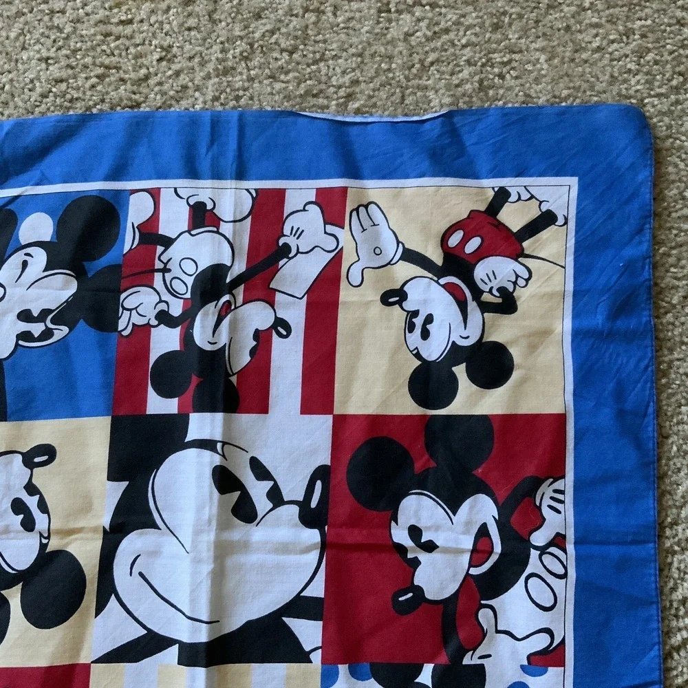 Vintage Walt Disney Woronowicz South River NJ Mickey Mouse Bandana USA RN #16463
